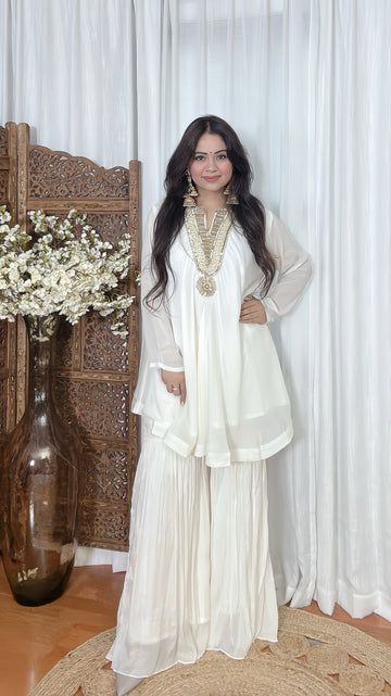 Sitara Safed Fusion Set