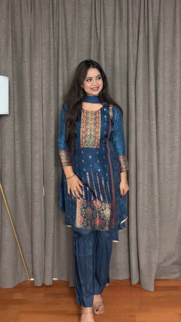 Ira – Blue Jacquard Woven Short Kurta Set