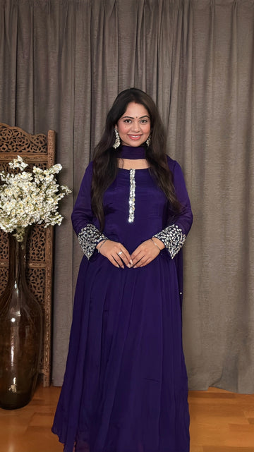 Aarvi Chinon Mirror Anarkali