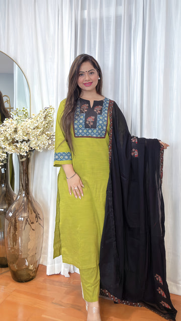 Lime Noir Ajrak Elegance