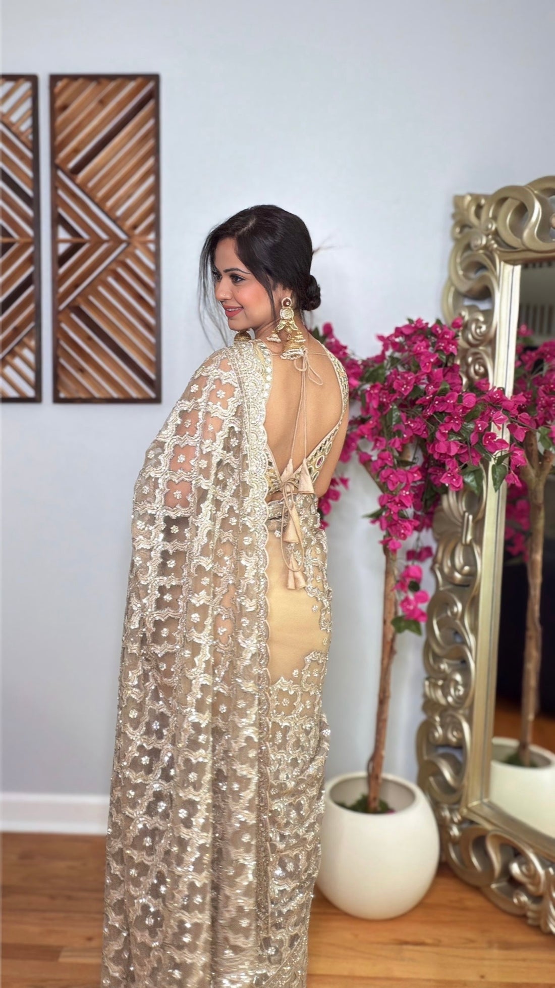 Aurelia Net Saree
