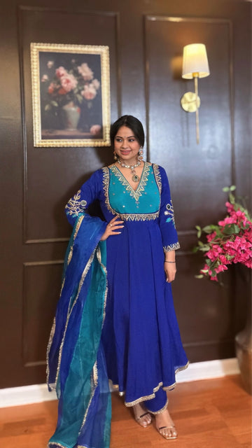 Ayris – Chinon silk Anarkali