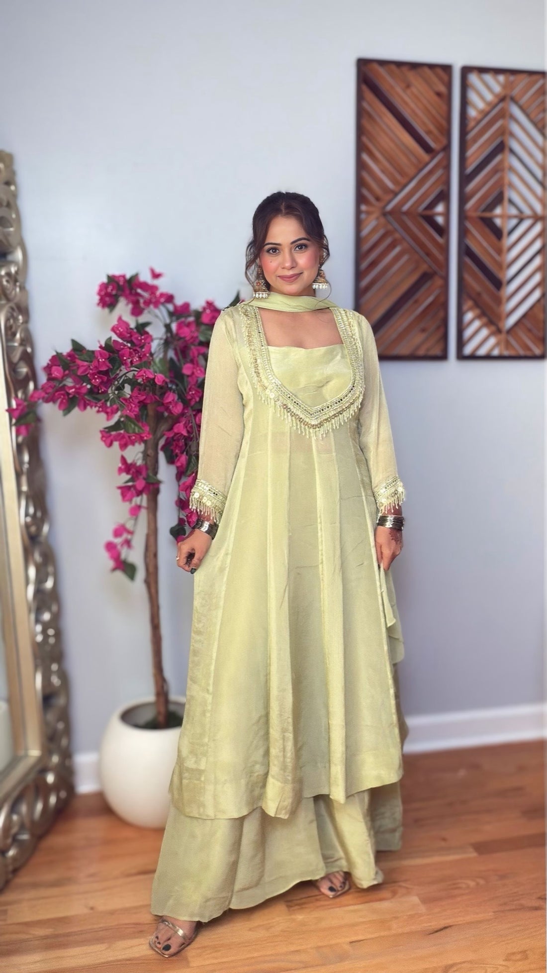 Aarnika Kalidaar Anarkali Set