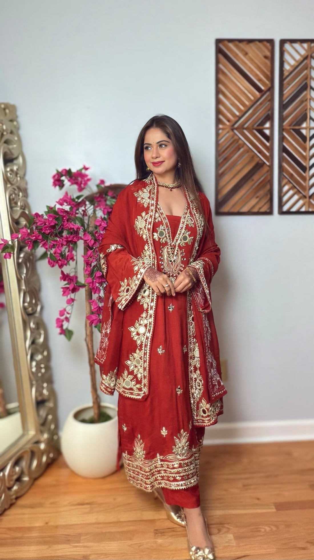 Kavyanshi – Burnt Red Chinon Silk Straight Suit Set
