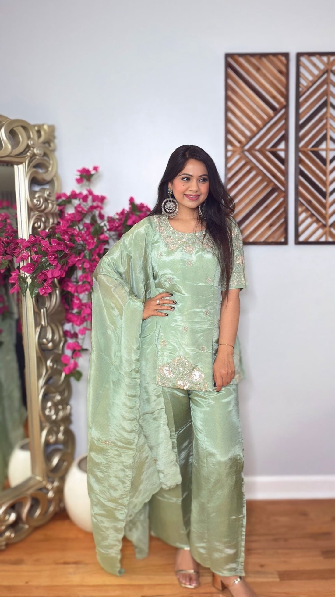 Noor Mint – Tissue Embroidered Kurti Set