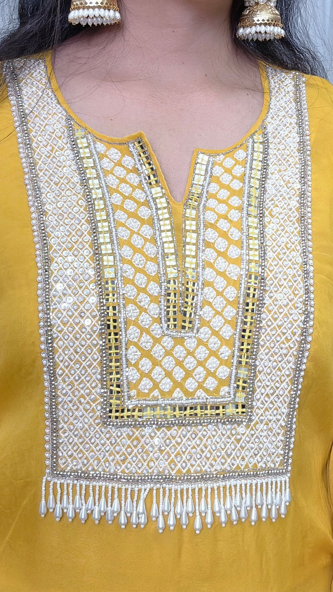 Sunehri Ziya Kaftan Set