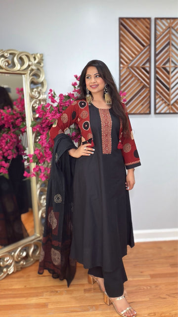 Noirva Ajrak Cotton Set