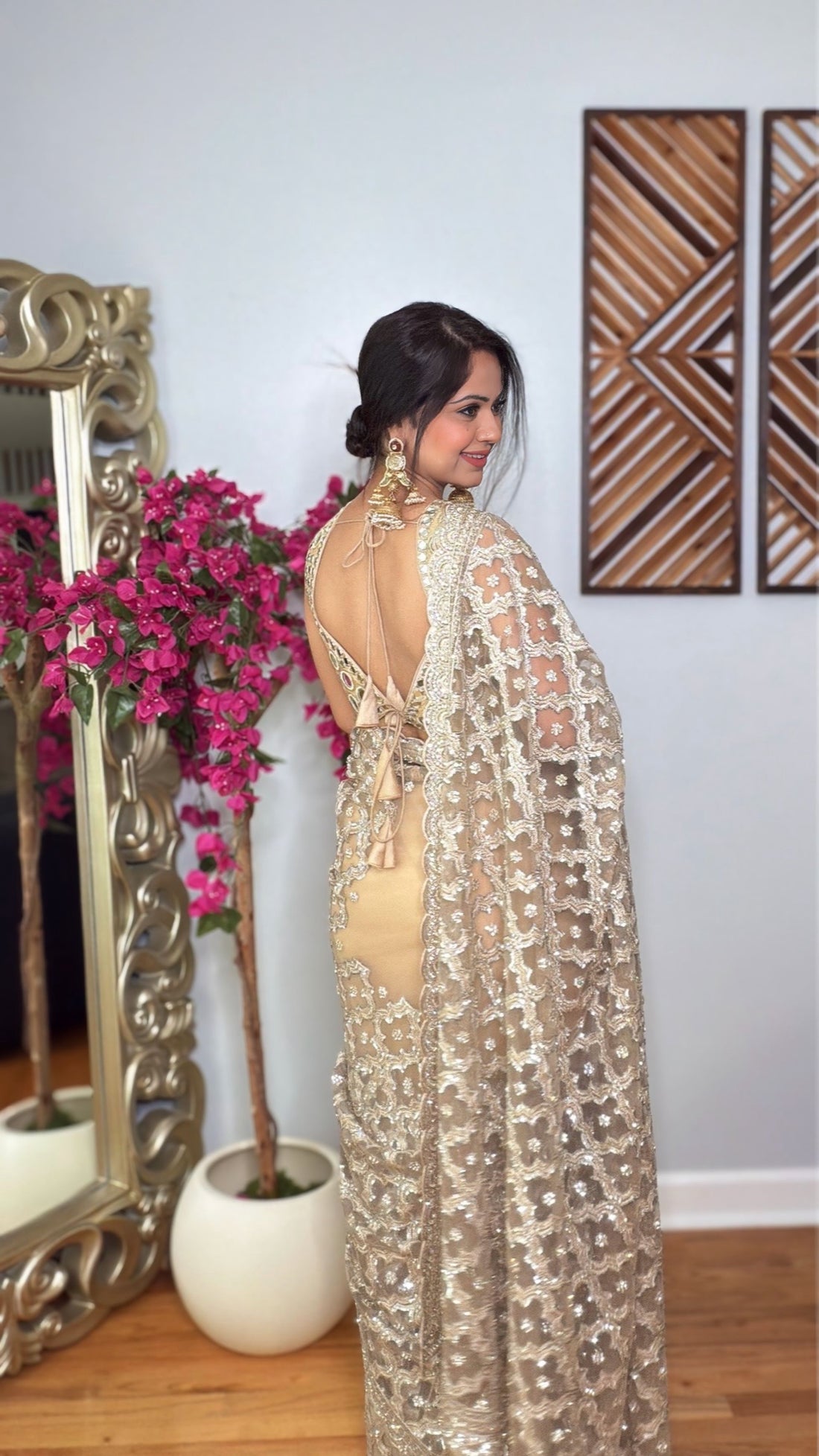 Aurelia Net Saree