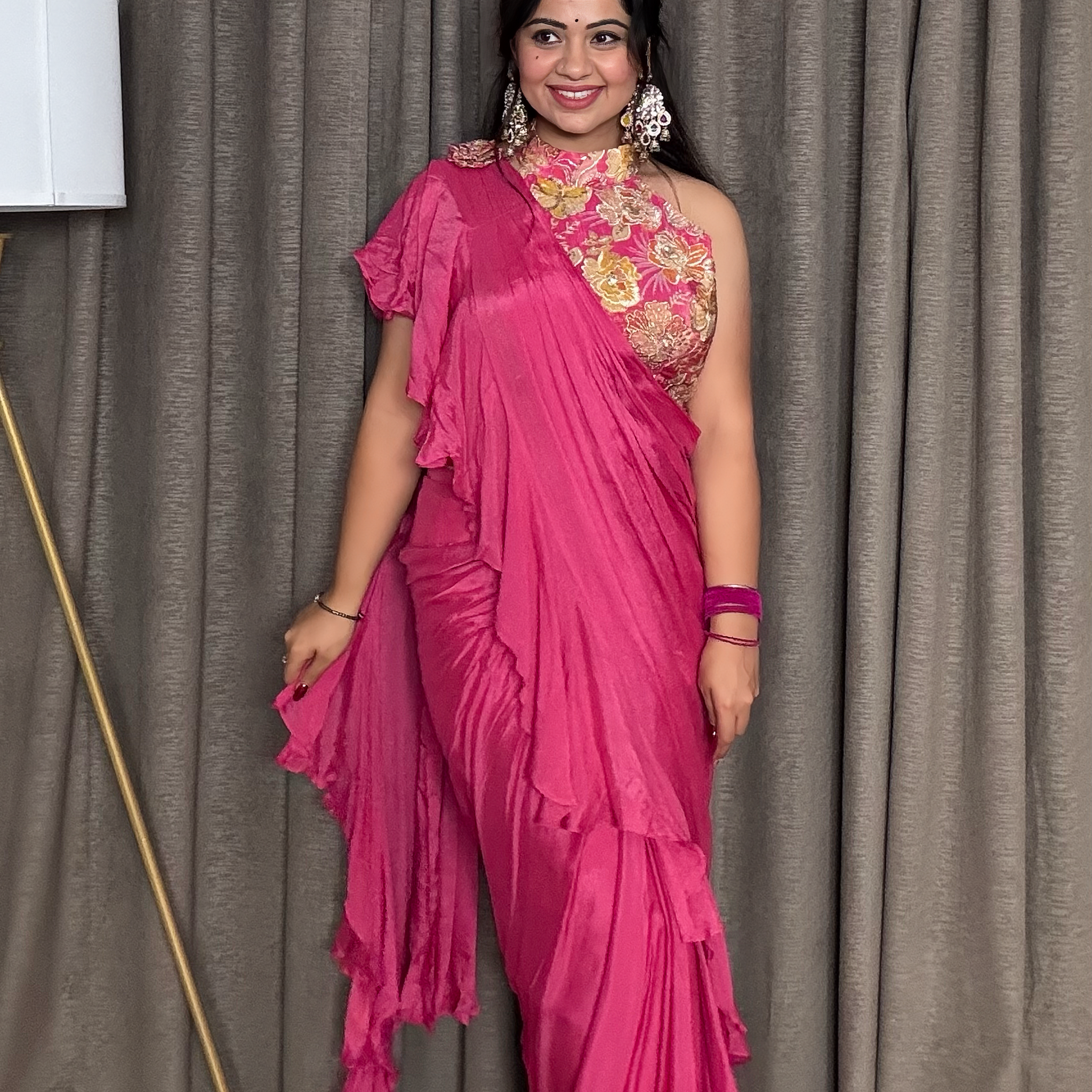 Rosava Pre Stitched Saree