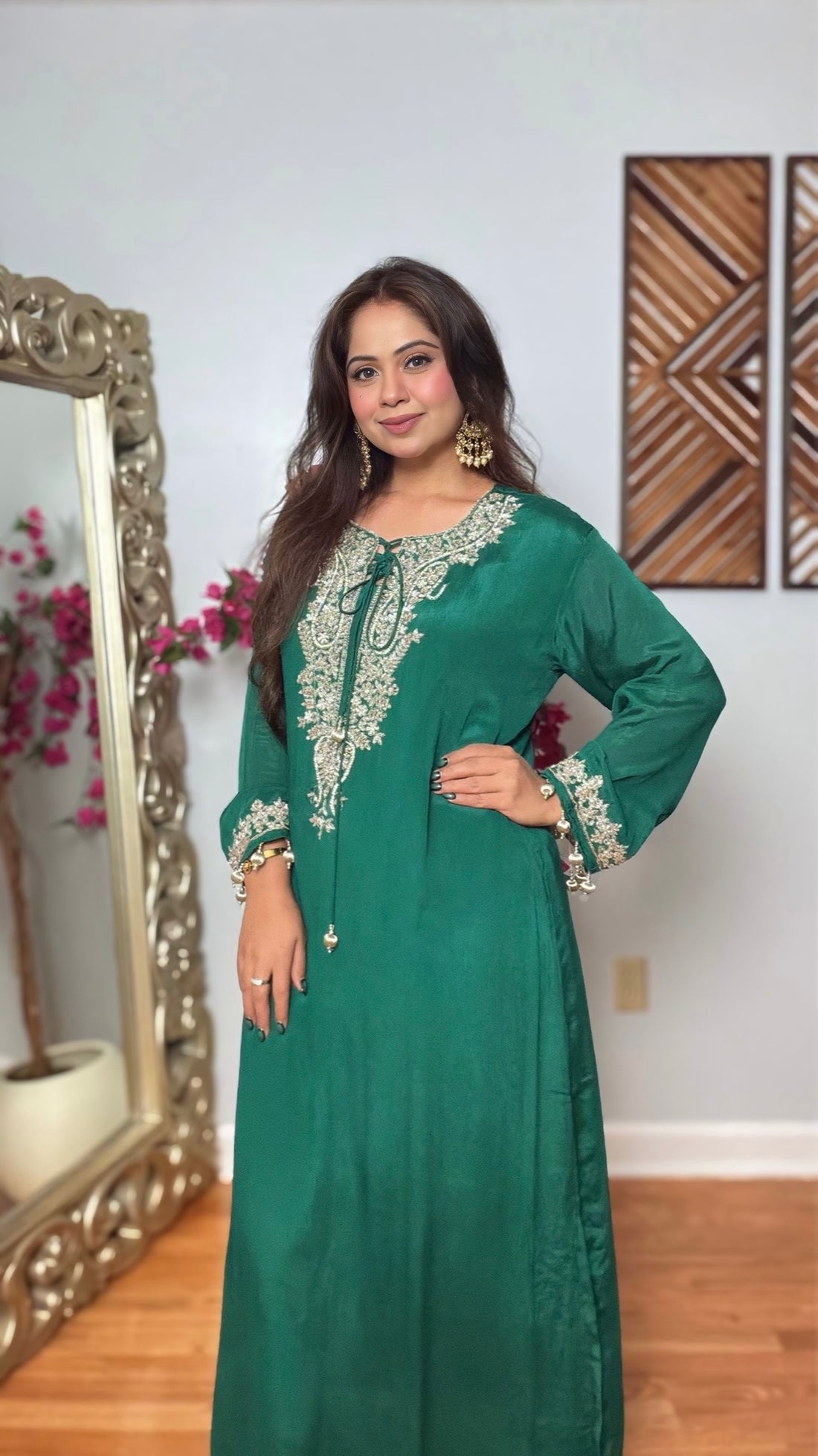 Vayuna Chinon Kurta Set
