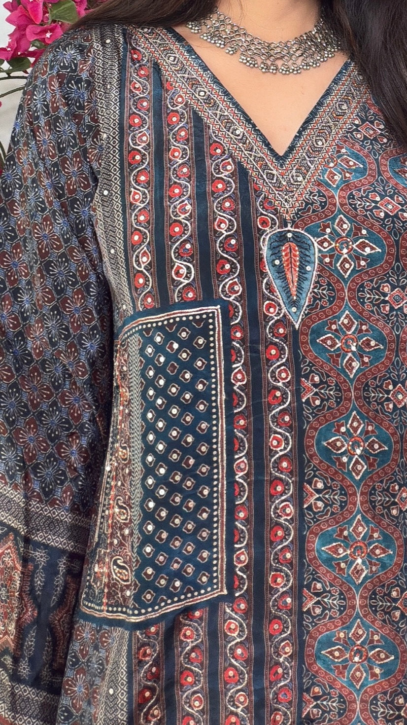 Naevira Ajrak Coord Set