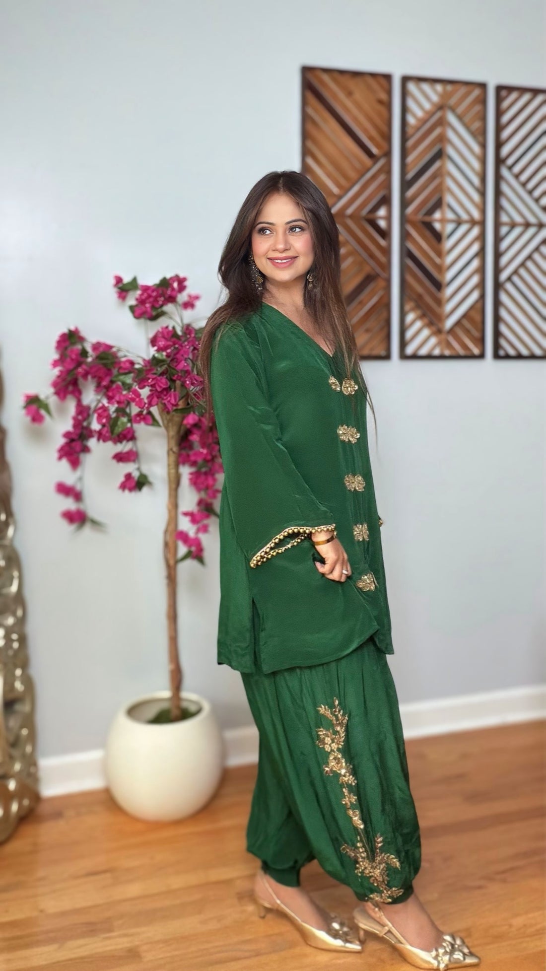 Avyani Balloon Pant Crepe Cord Set
