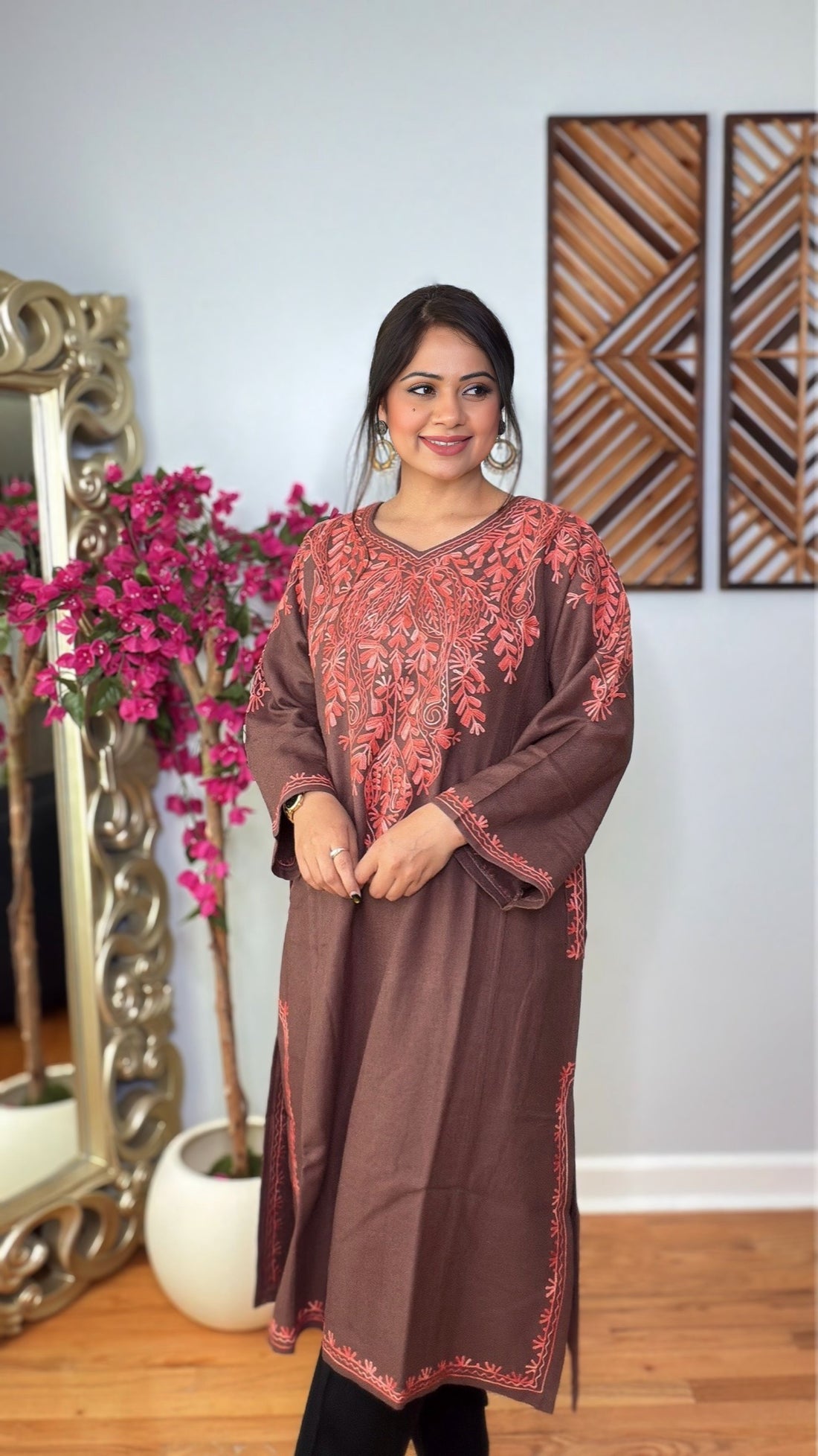 Raasmi-Kashmiri-style woolen kurta