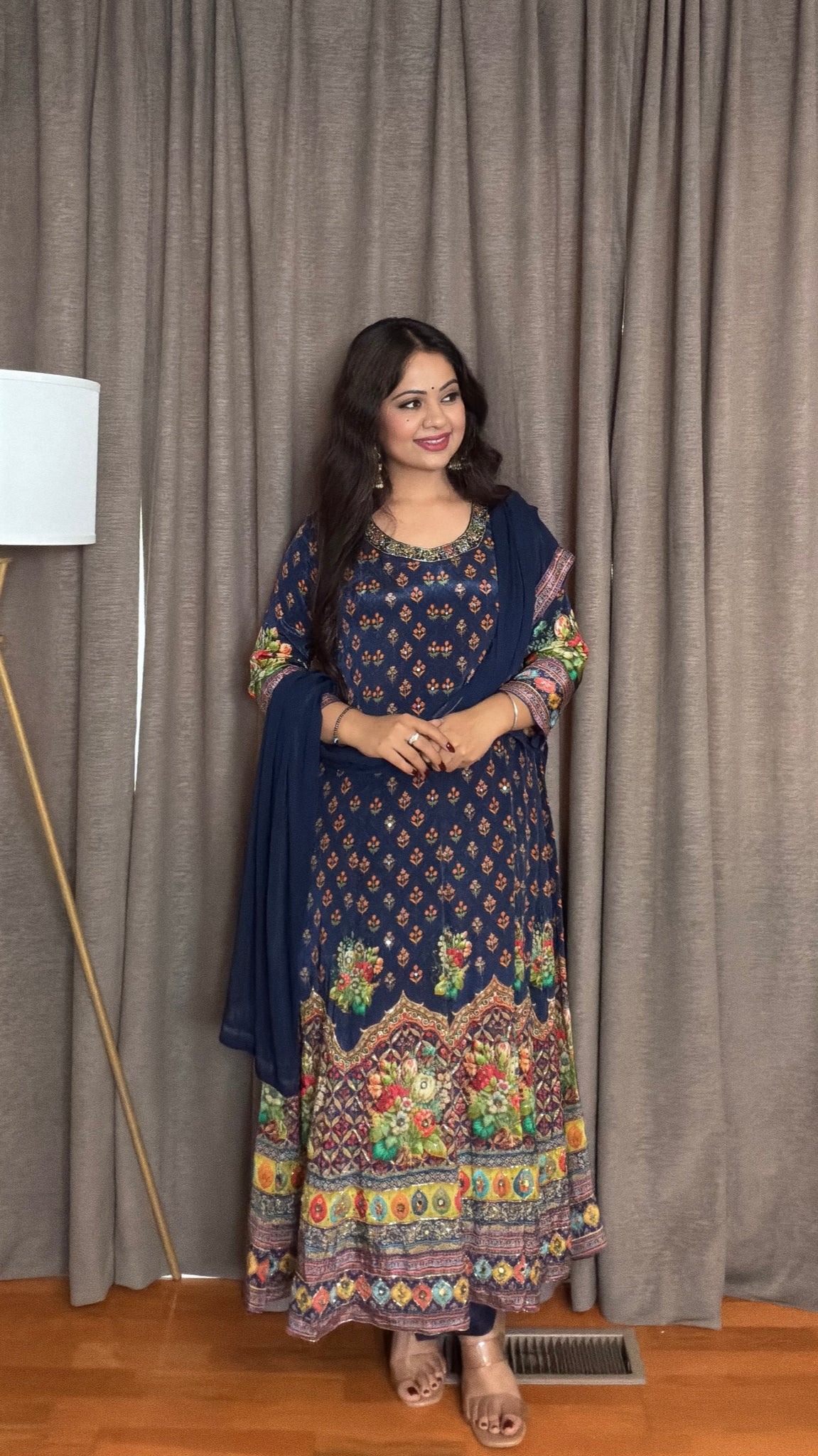 Veyona Crepe Anarkali Suit