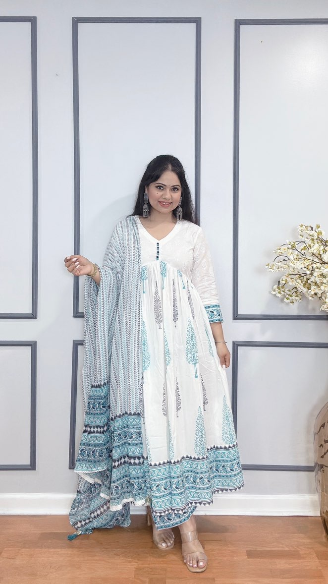 Elegant 46-inch Cotton Anarkali Suit in breathable fabric – Available in sizes 38 to 46