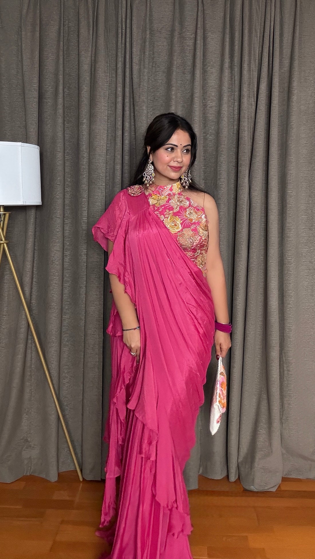 Rosava Pre Stitched Saree