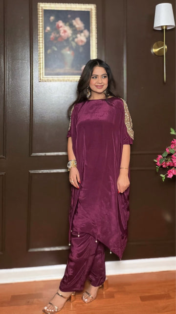 VAYNARA-Crepe Silk Embellished Kurta Pants Set