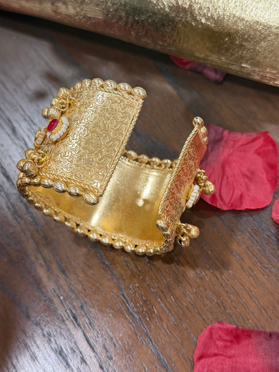 Ira Antique Lotus Brass Handcuff