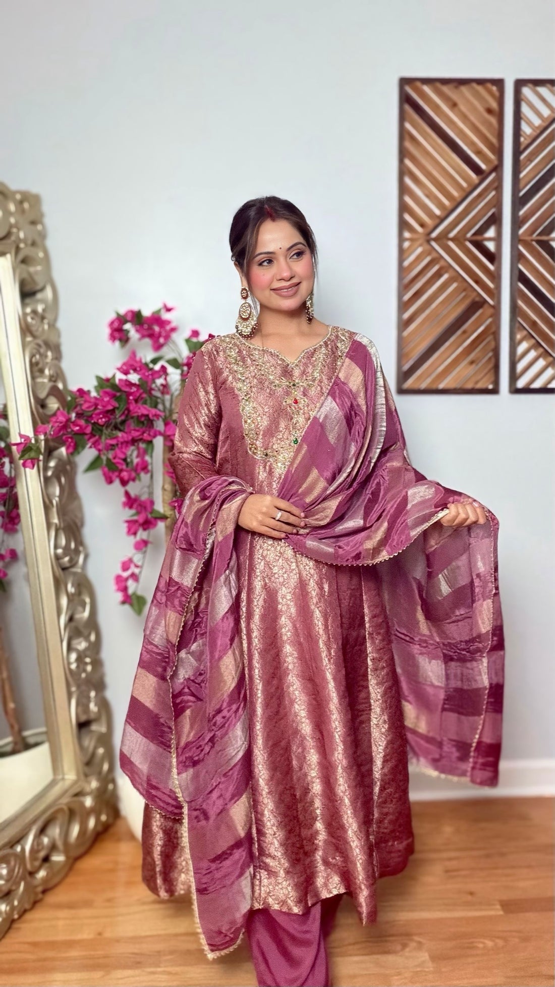 Mayukhi Jacquard Anarkali Suit