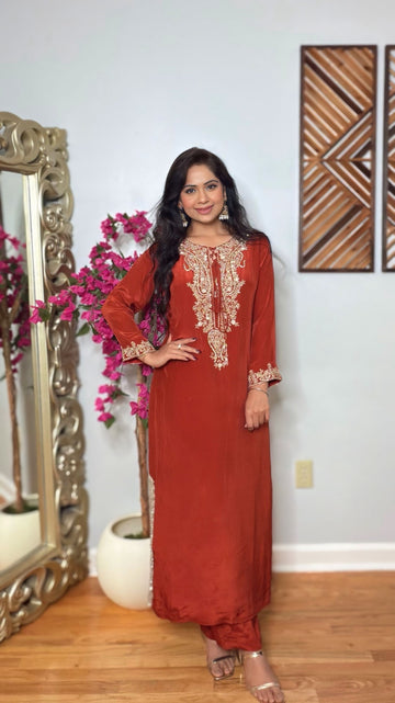 Koyna Crepe Silk Kurta Pant Set