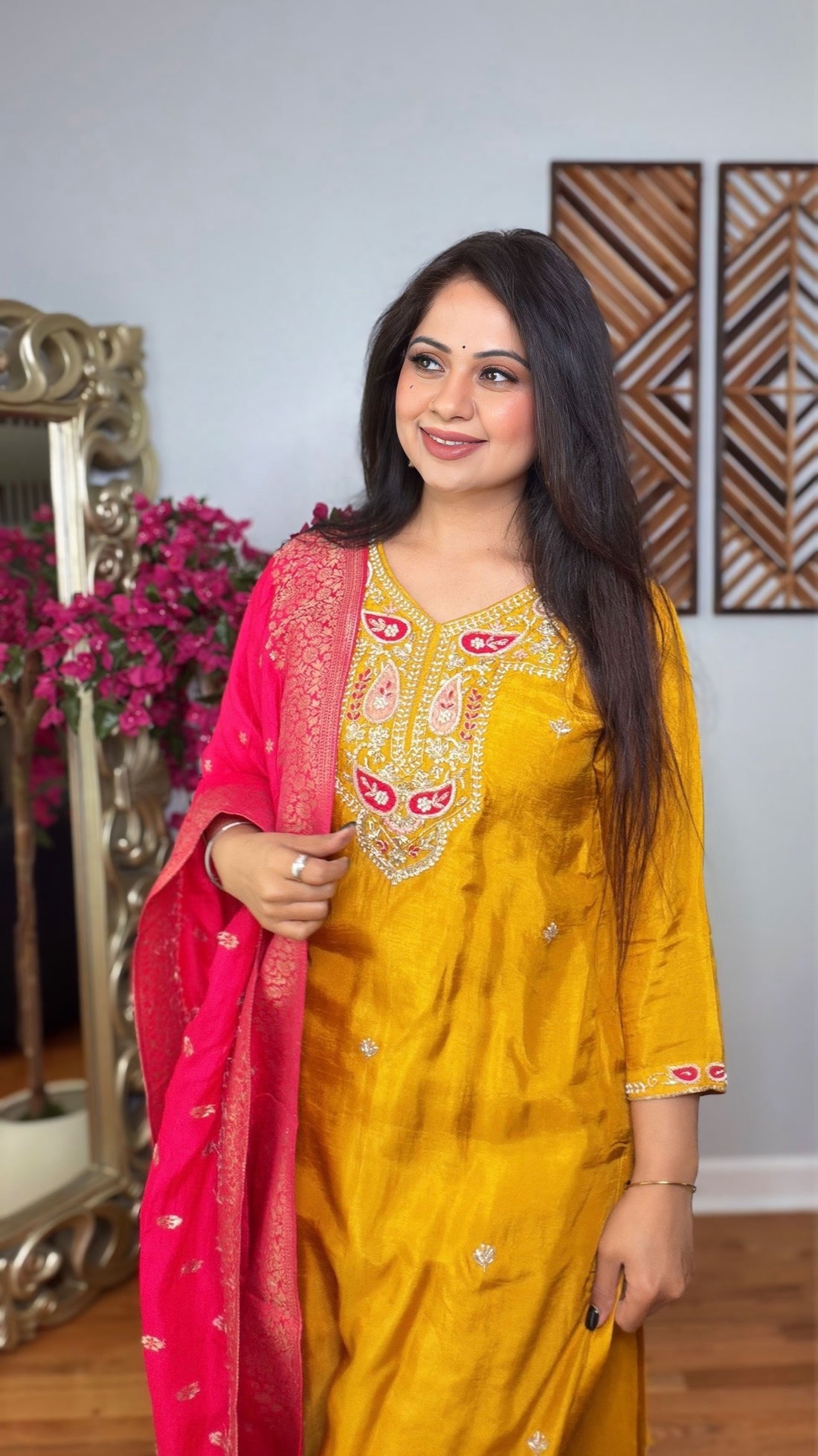 Venyra Dola Silk Suit
