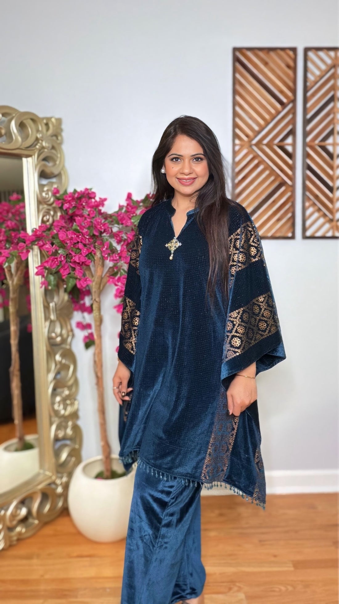 Averia Blue – Velvet Kaftan Set