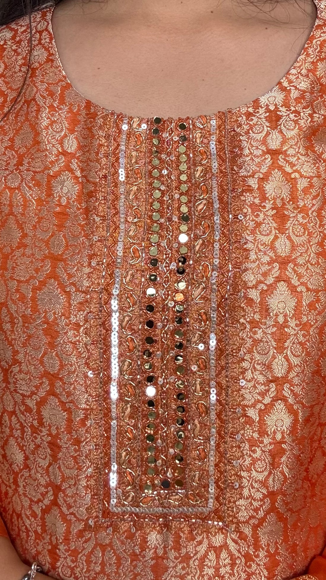Ridhima Jacquard Suit