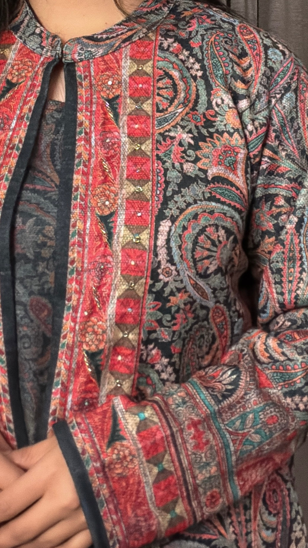 Ruhiza – Karachi Wool Shrug Set