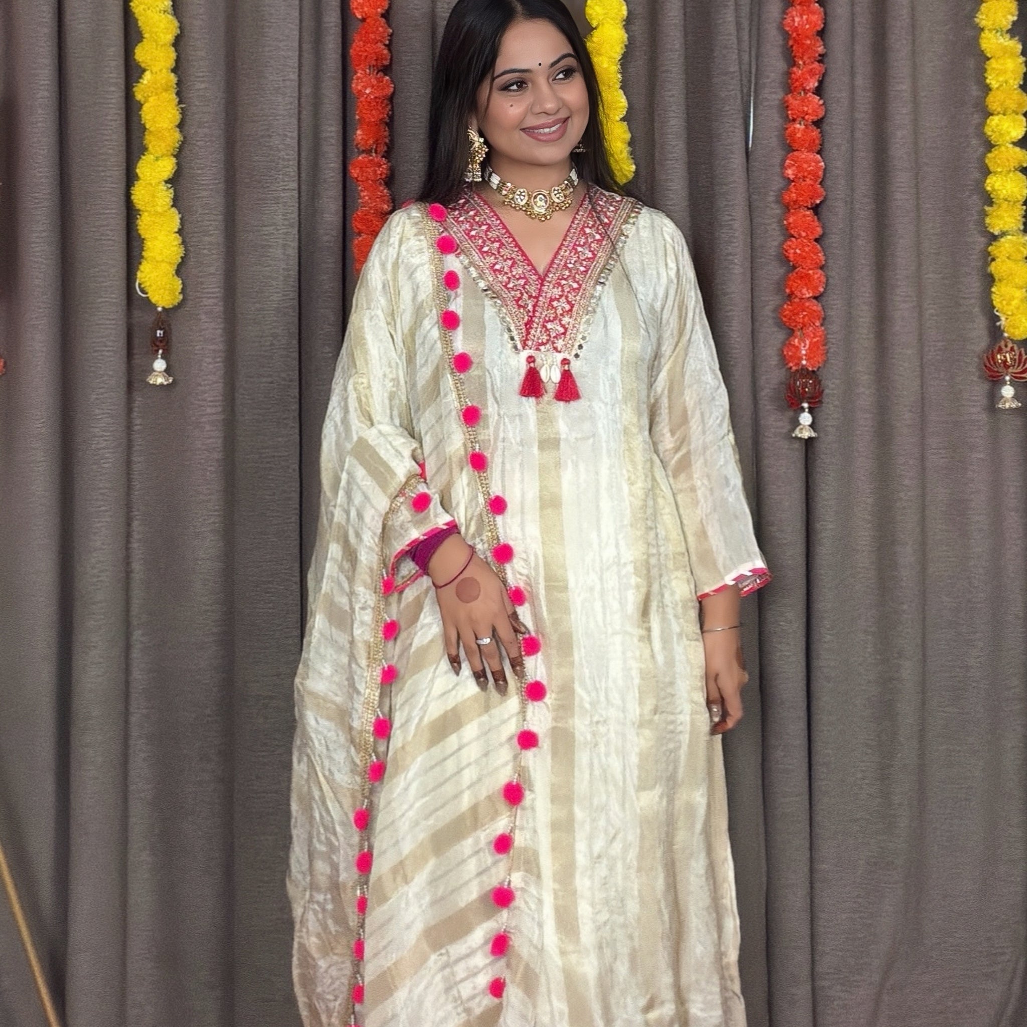Noor – Ivory Tissue Banarasi Mirror Embroidered Suit Set