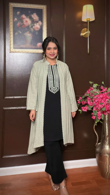 Zayelle – Soft knitted wool outfit