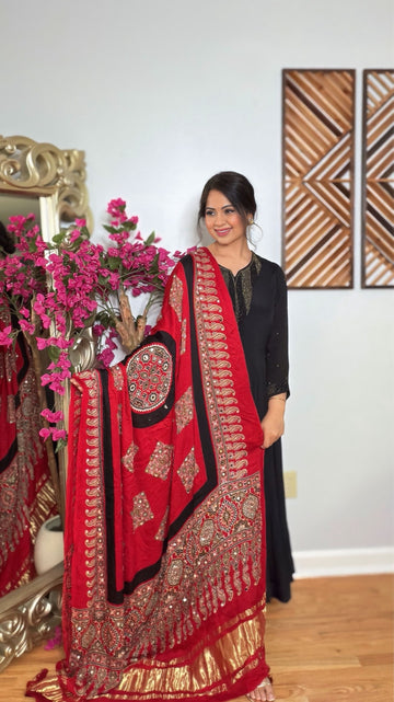 Zareh Ajrak Dupatta
