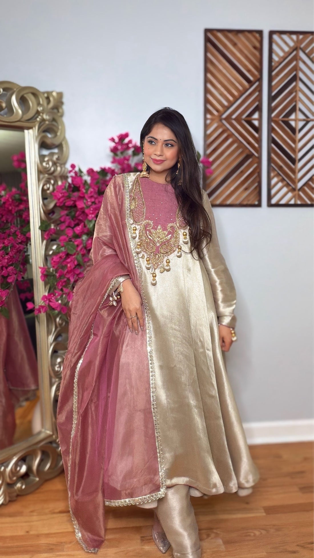 Zyvera Giraffe Tissue Silk Anarkali Set