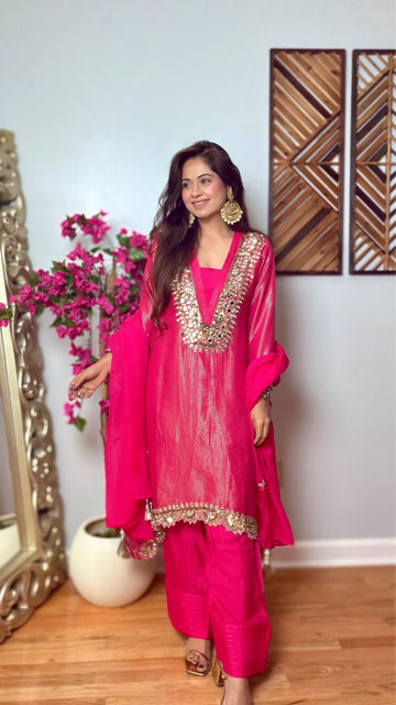 Vamshika Banarasi Shimmer Tissue Farshi Suit