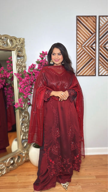 Noir Maroon Regal Set