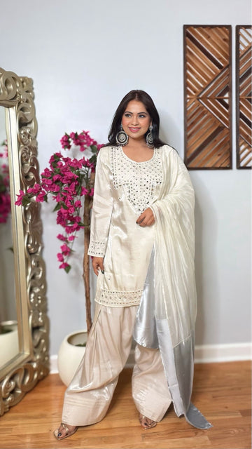 Noorishra Luxe Farshi Set