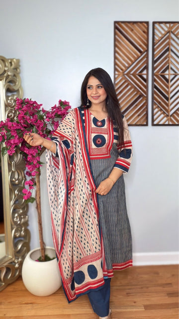 Neera – Printed Ajrak cotton suit