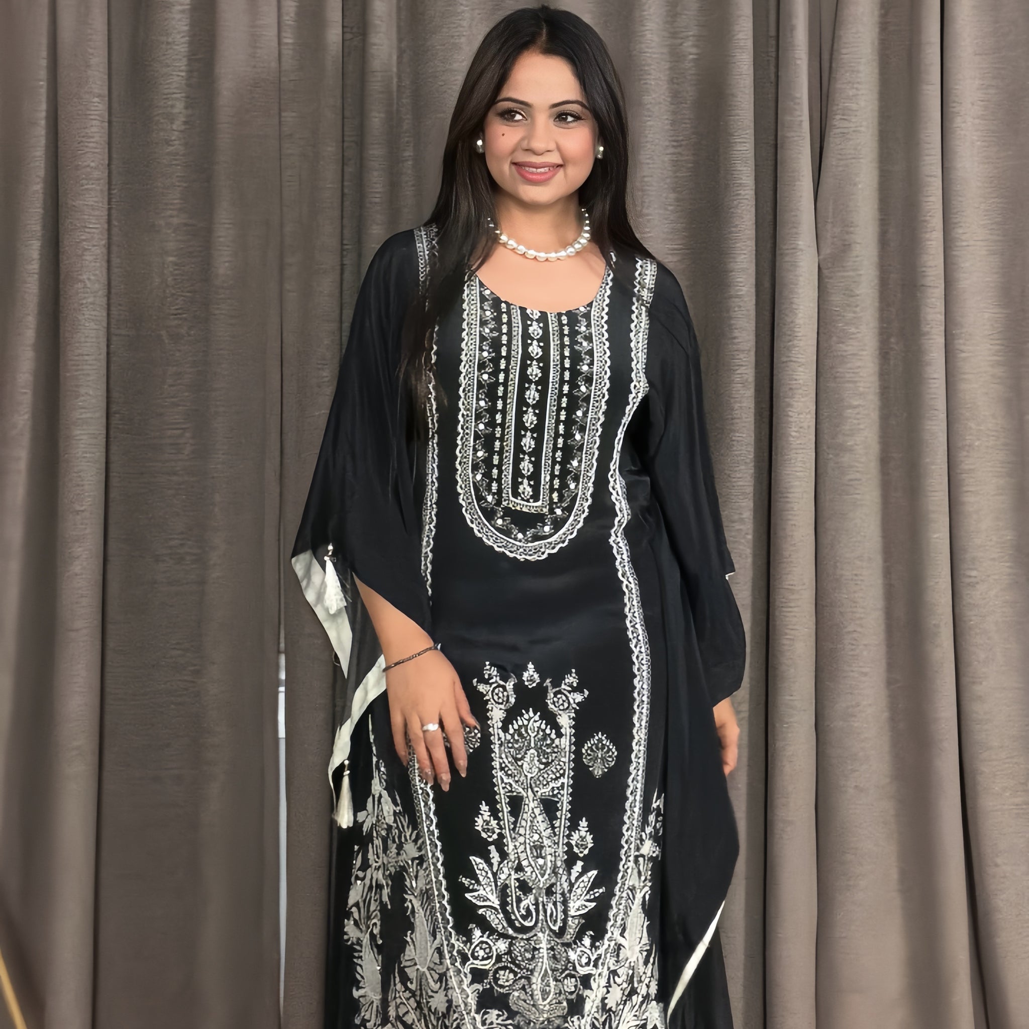 Nairah – Crepe Silk Kaftan Set