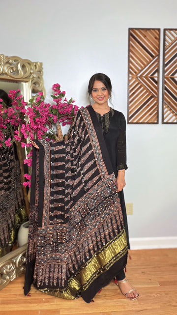 Zarvisha Ajrak Dupatta