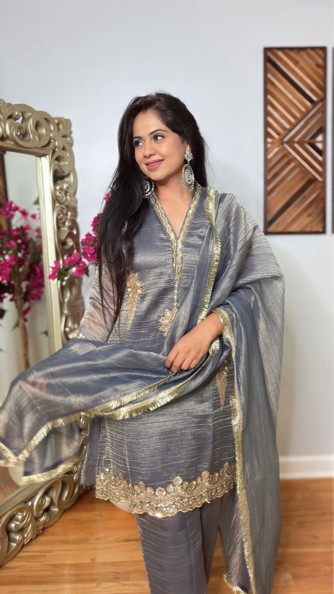 Ishani Crushed Tissue Suit