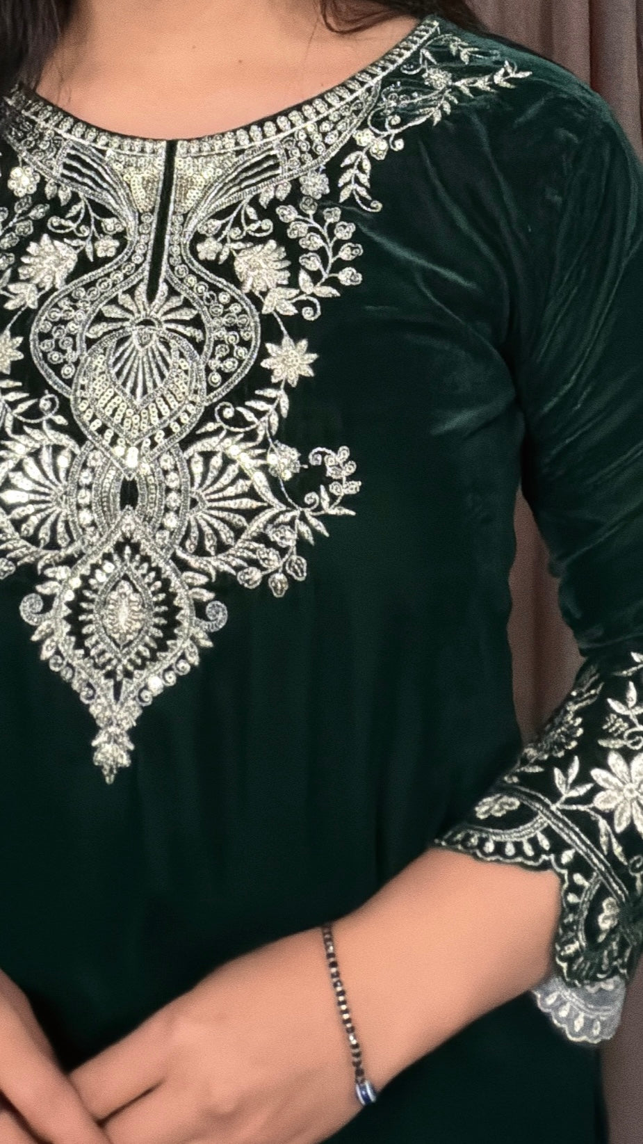 Arvini Jade – Velvet Embroidered Cord Set