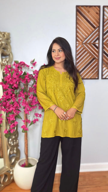 Ruhani Rayon Cotton Chikankari Short Kurta