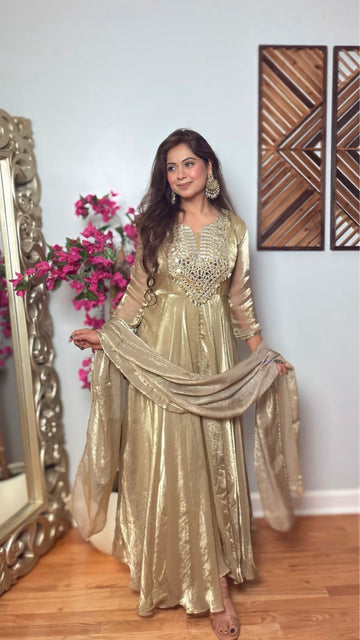 Kanvisha Glass Tissue Anarkali Set