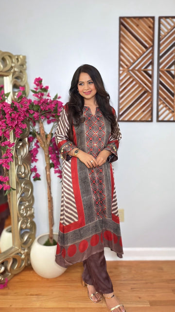 Zevrisa Modal Ajrak Kurta Set