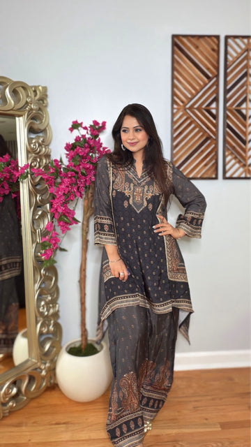 Zivara Noir Farshi Cord Set