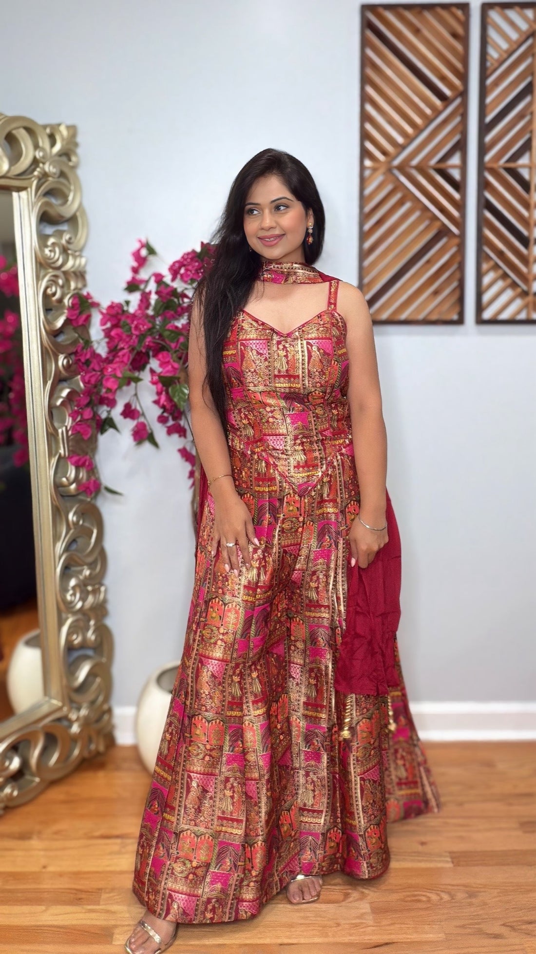 Rangrez Banarasi Weaved Ensemble