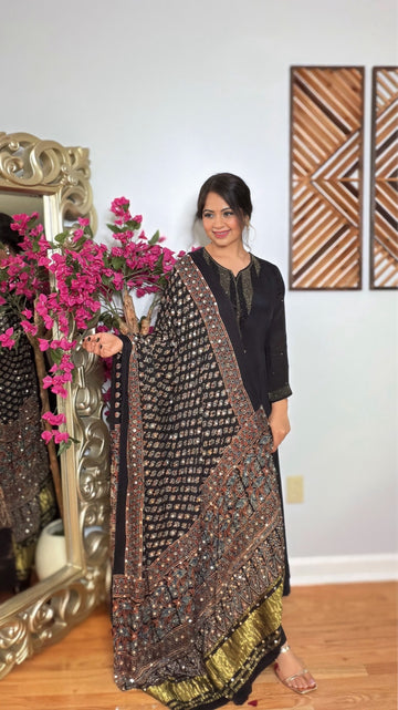 Noorvaya Ajrak Dupattas