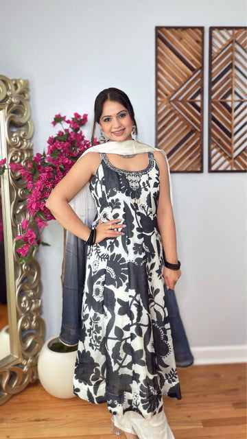 Sable Ivory Aura Anarkali Set