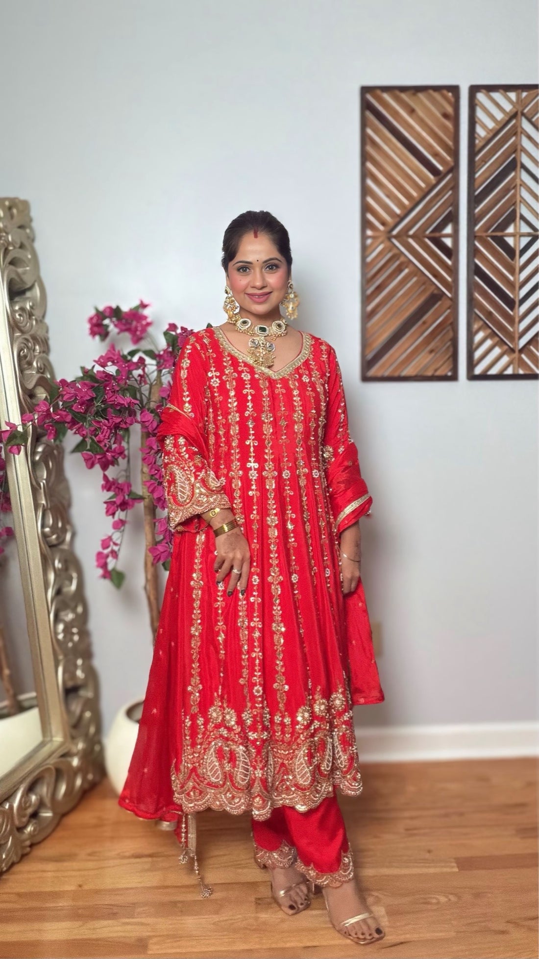 Vaidushi – Red Crepe Silk Embroidered Anarkali Suit