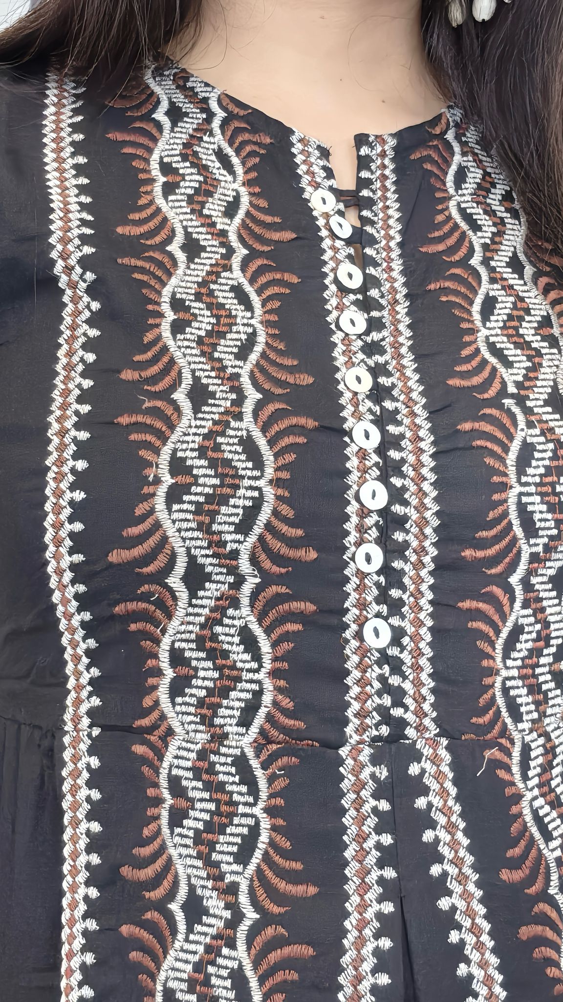 Ethnic summer dress Indian style USA

Lightweight Indian-inspired summer dress USA

Women’s breathable ethnic summer outfit USA