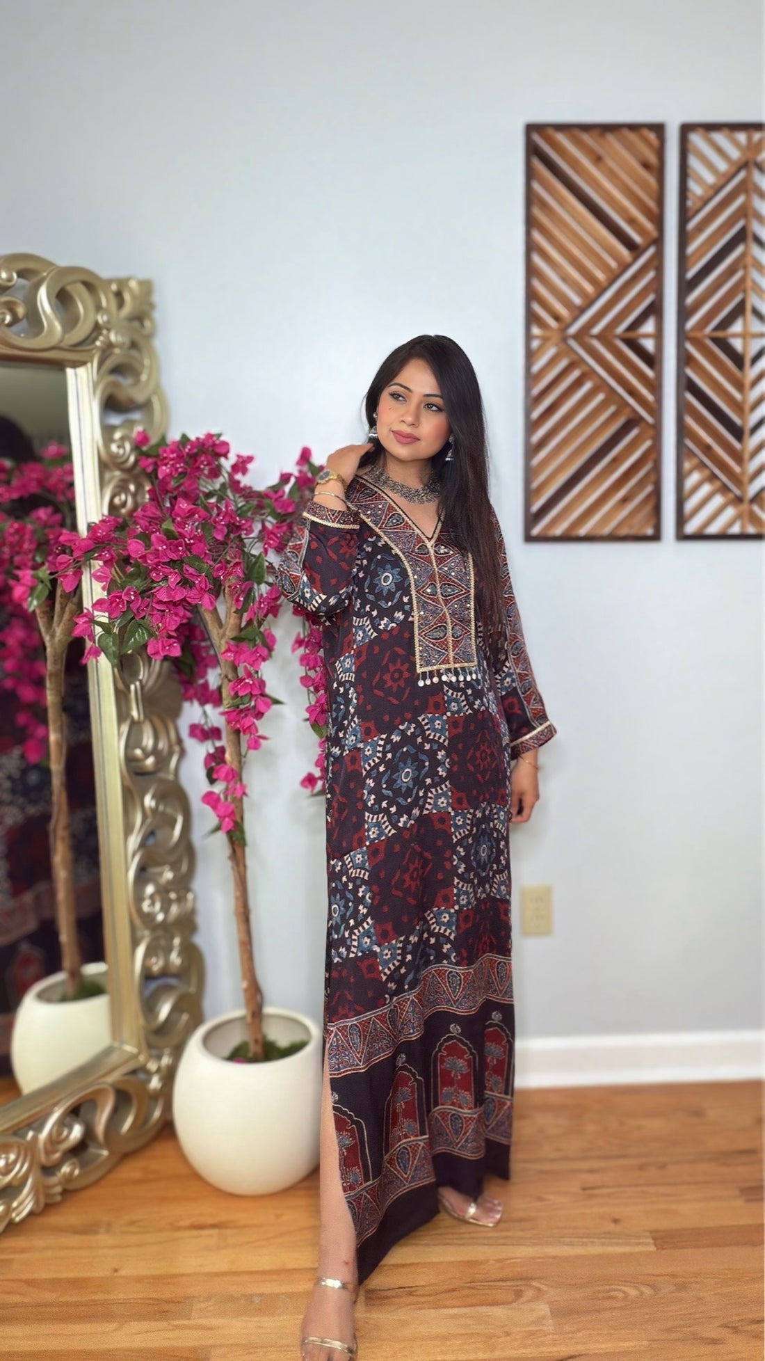 Zarqash Kaftan Dress with Pants